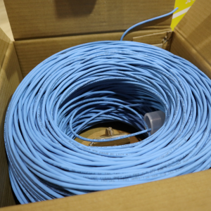 Кабель LANMASTER UTP, 4 пары, кат. 5Е,  350Mhz, нг(А)-HFLTx, 305 м